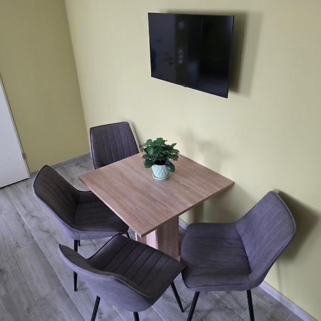 Prime Living Apartments Kueche Netflix Norymberga Zewnętrze zdjęcie